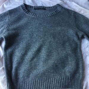 Brandy Melville Cropped Sweater